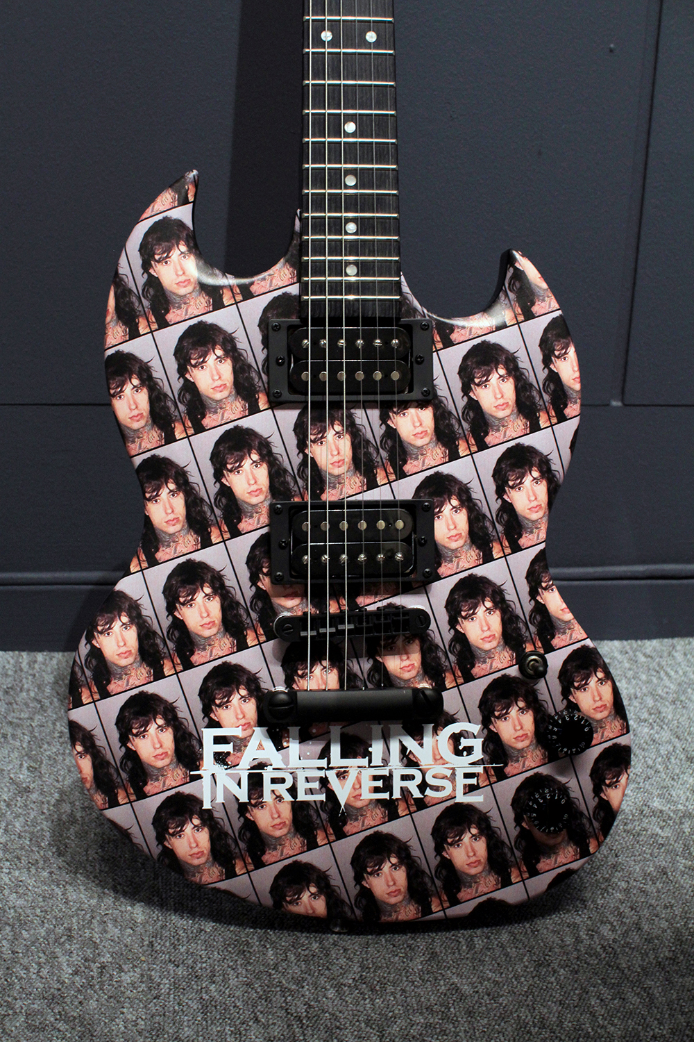 Guitar Flash: Zombiefied By Falling In Reverse - Record Expert (45,681) 